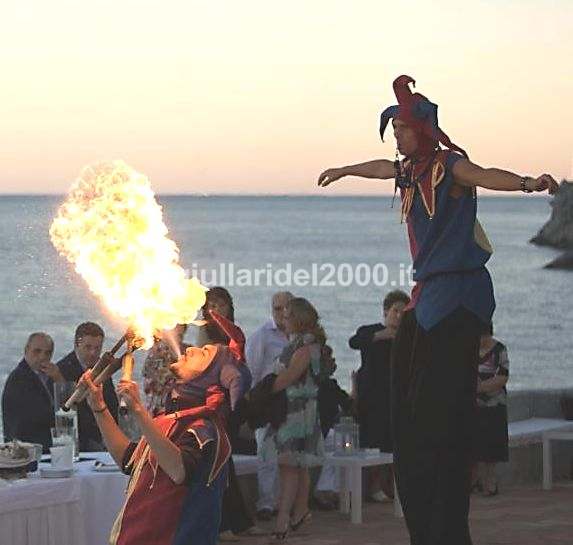 Show La Corte in Festa per Accoglienza Festa di Comunione