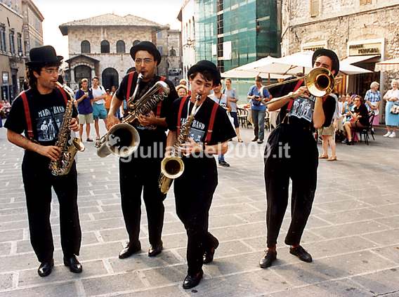 Mini Band di Musicisti Itineranti "Città in Festa"